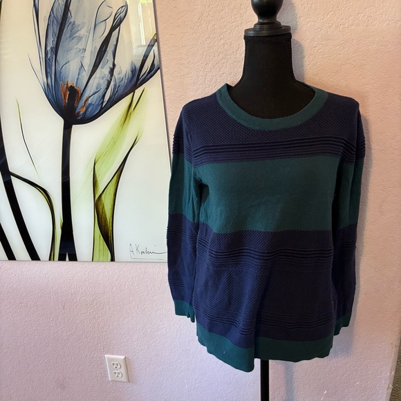 Market & Spruce Tops - sweater size medium